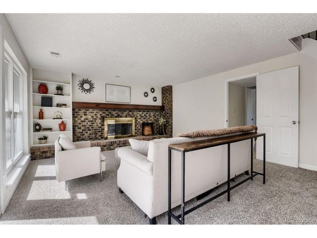 6640 S Heritage Pl W, Centennial, CO 80111