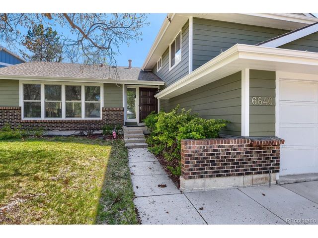 6640 S Heritage Pl W, Centennial, CO 80111