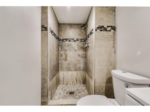 6640 S Heritage Pl W, Centennial, CO 80111