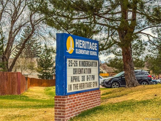 6640 S Heritage Pl W, Centennial, CO 80111