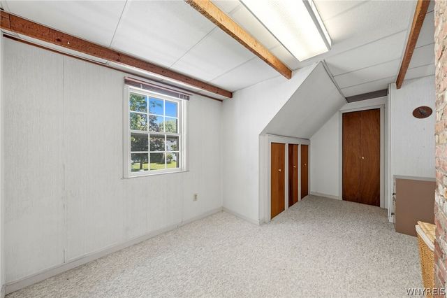 4290 Wildwood Dr, Clarence, NY 14221