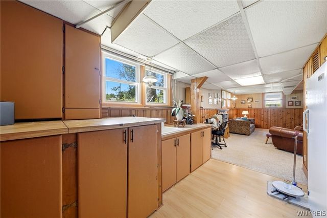 4290 Wildwood Dr, Clarence, NY 14221