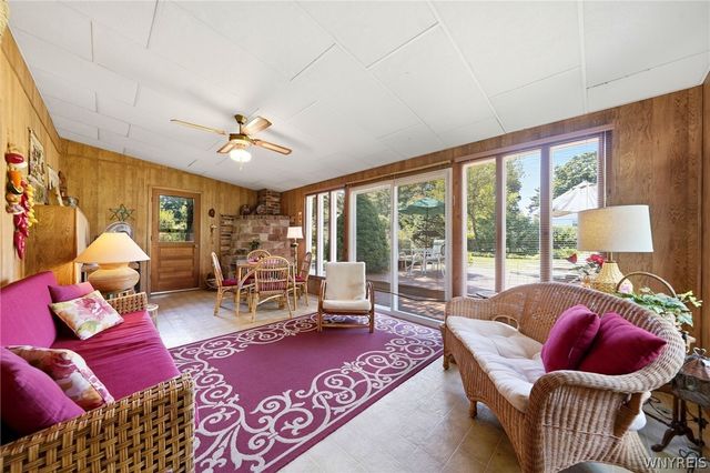 4290 Wildwood Dr, Clarence, NY 14221