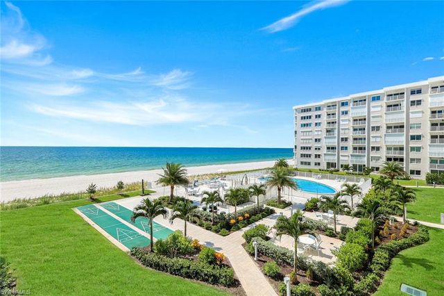 3443 Gulf Shore N BLVD N 313, Naples, FL 34103