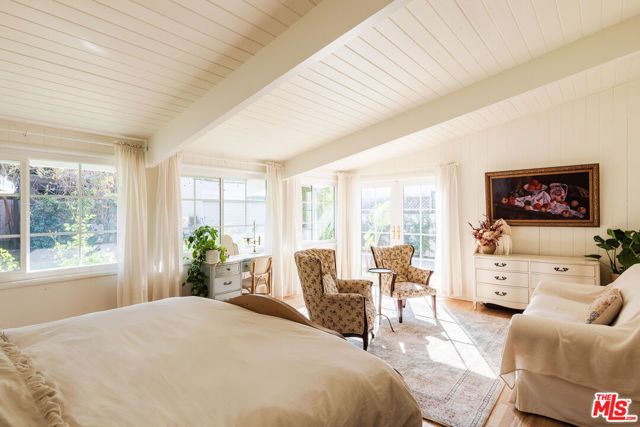 306 S Orange Drive, Los Angeles, CA 90036