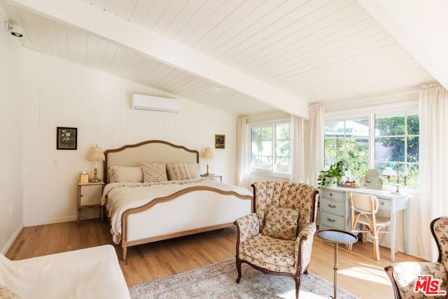 306 S Orange Drive, Los Angeles, CA 90036