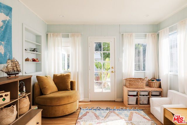 306 S Orange Drive, Los Angeles, CA 90036