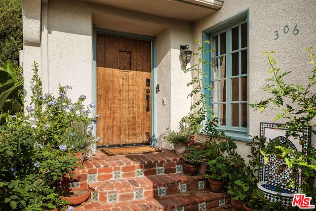 306 S Orange Drive, Los Angeles, CA 90036