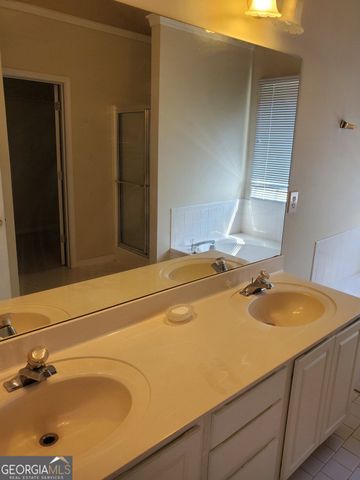 3819 Martingale Drive SE, Conyers, GA 30094