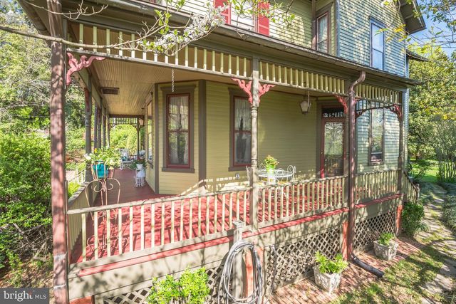 3911 PROSPECT ST, Kensington, MD 20895
