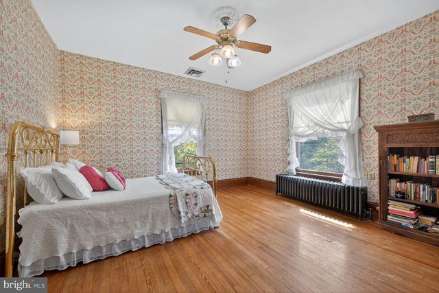 3911 PROSPECT ST, Kensington, MD 20895