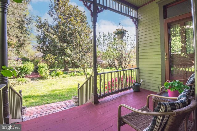 3911 PROSPECT ST, Kensington, MD 20895