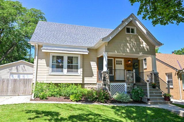 3725 S 5th PLACE, Milwaukee, WI 53207