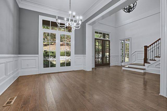 7718 River Crest Drive, Columbus, GA 31904