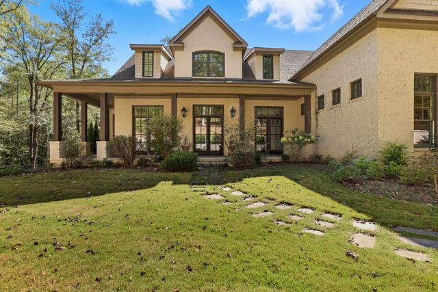 7718 River Crest Drive, Columbus, GA 31904