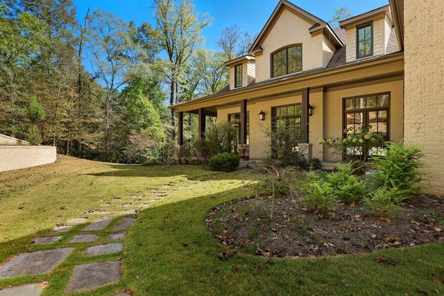 7718 River Crest Drive, Columbus, GA 31904