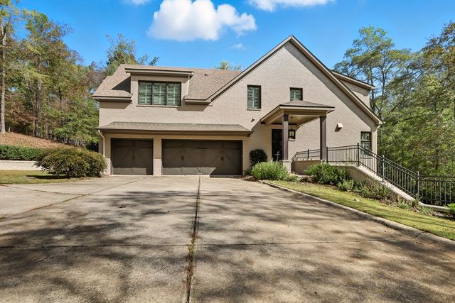 7718 River Crest Drive, Columbus, GA 31904