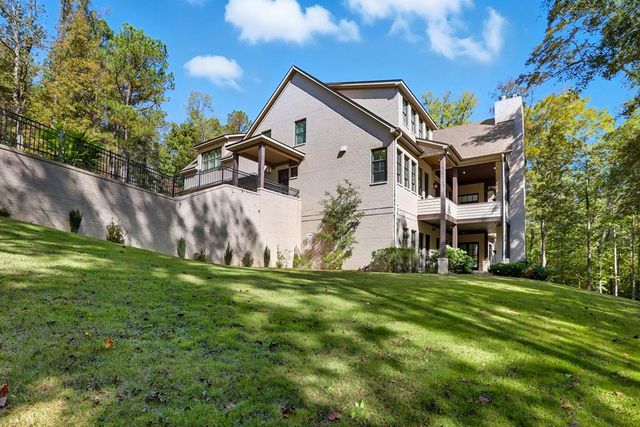 7718 River Crest Drive, Columbus, GA 31904