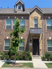 2403 Siskiyou Street, Lewisville, TX 75056