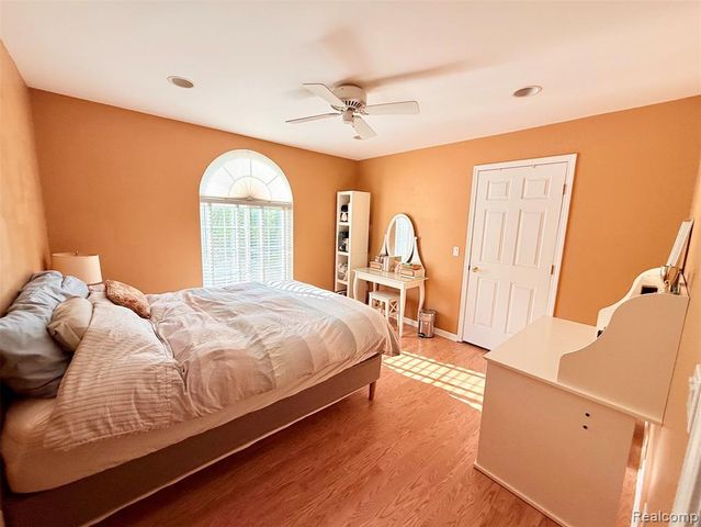 24525 Sandpiper Court, Novi, MI 48374