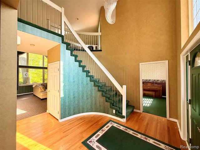 24525 Sandpiper Court, Novi, MI 48374