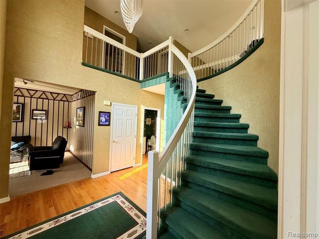 24525 Sandpiper Court, Novi, MI 48374
