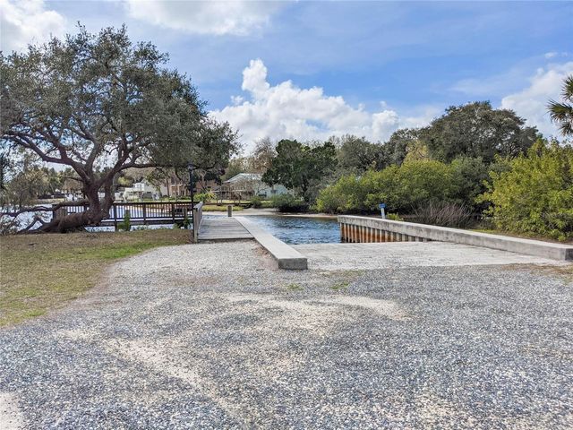 1805 MOUNTAIN ASH WAY, New Port Richey, FL 34655