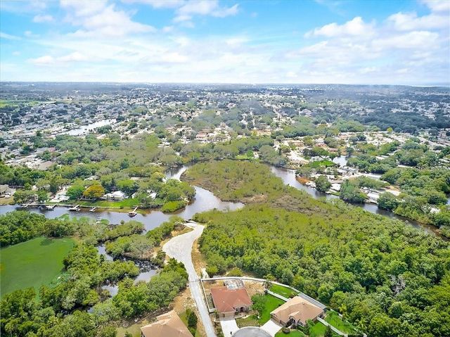 1805 MOUNTAIN ASH WAY, New Port Richey, FL 34655