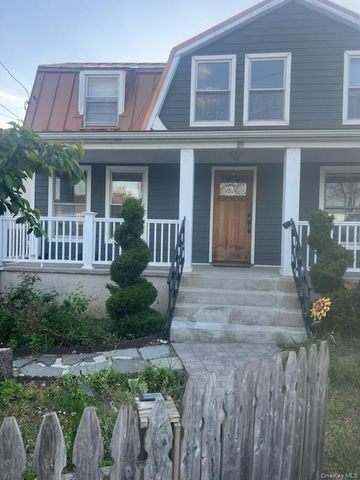 109 Jeanette Avenue, Inwood, NY 11096
