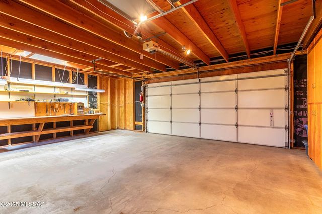 959 S Las Lomas Circle, Green Valley, AZ 85614