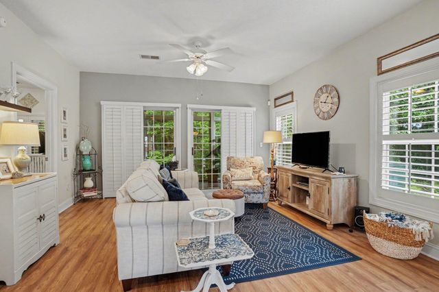 5050 Belleglen Ct Apt 102, Myrtle Beach, SC 29579