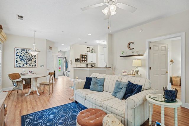 5050 Belleglen Ct Apt 102, Myrtle Beach, SC 29579