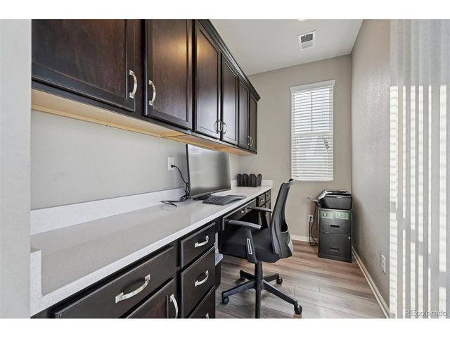 10571 Yosemite St, Commerce City, CO 80640