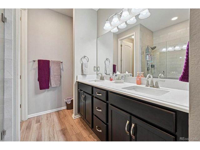 10571 Yosemite St, Commerce City, CO 80640