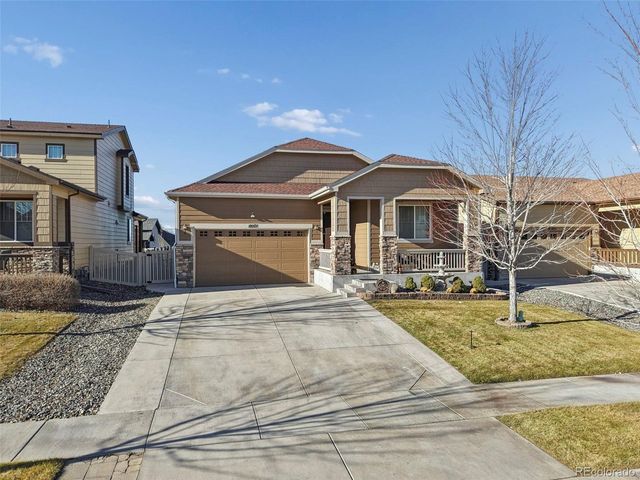 10571 Yosemite St, Commerce City, CO 80640