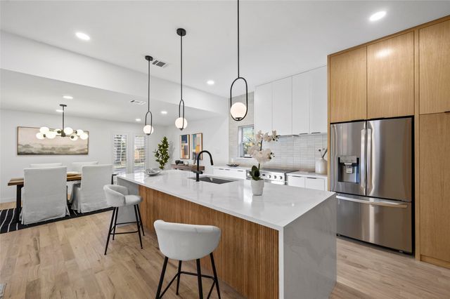 9565 Dartridge Drive, Dallas, TX 75238