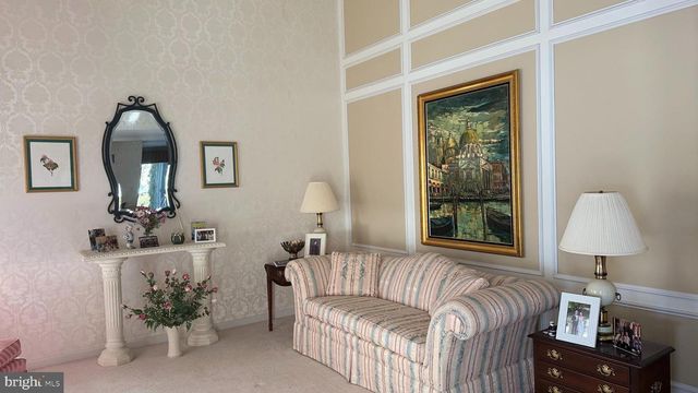 15 HOGAN WAY, Moorestown, NJ 08057