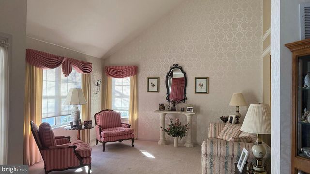 15 HOGAN WAY, Moorestown, NJ 08057