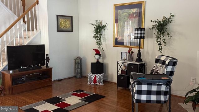 15 HOGAN WAY, Moorestown, NJ 08057