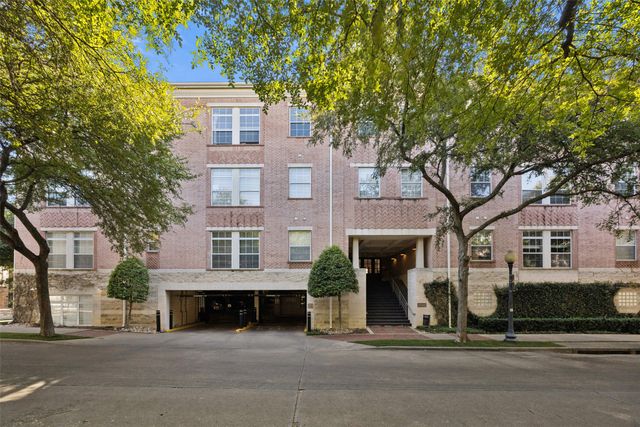 2305 Worthington Street 322, Dallas, TX 75204