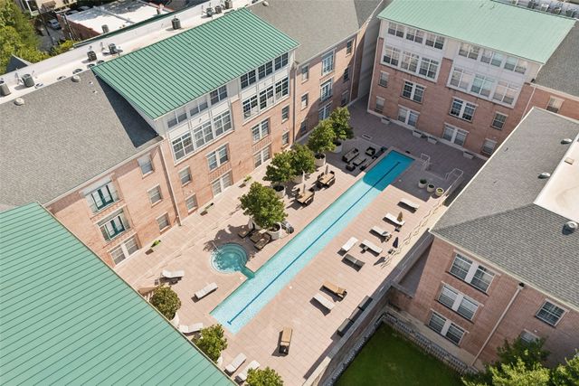 2305 Worthington Street 322, Dallas, TX 75204