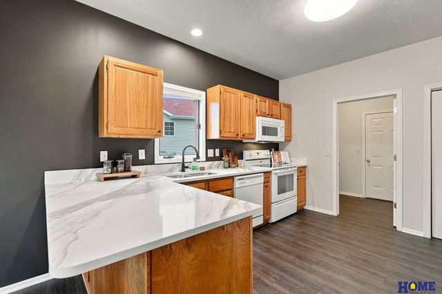 5618 Barrington Park Drive, Lincoln, NE 68516