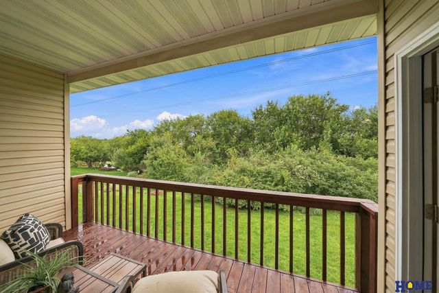 5618 Barrington Park Drive, Lincoln, NE 68516