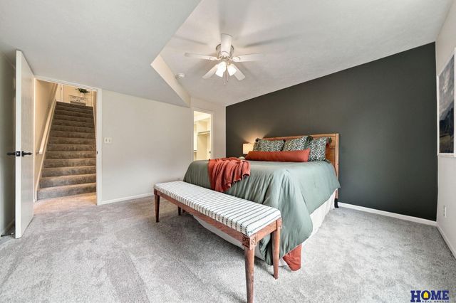 5618 Barrington Park Drive, Lincoln, NE 68516