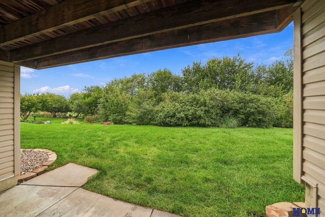 5618 Barrington Park Drive, Lincoln, NE 68516