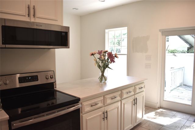 617 Thorn Place, Montgomery, AL 36106