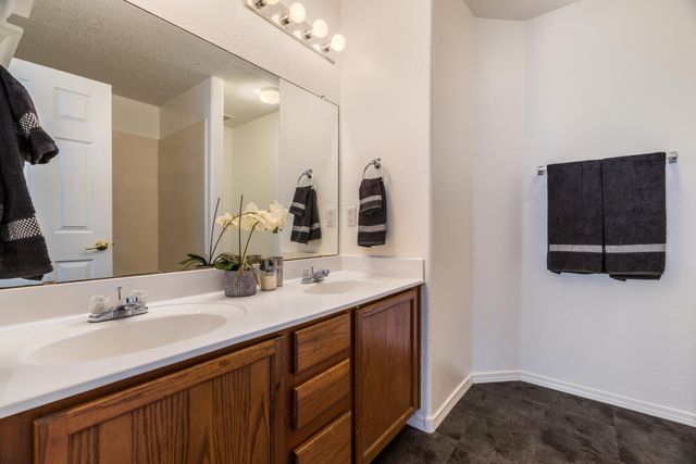 601 Menaul Boulevard NE UNIT 3603, Albuquerque, NM 87107