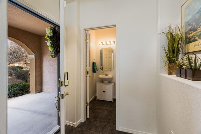 601 Menaul Boulevard NE UNIT 3603, Albuquerque, NM 87107