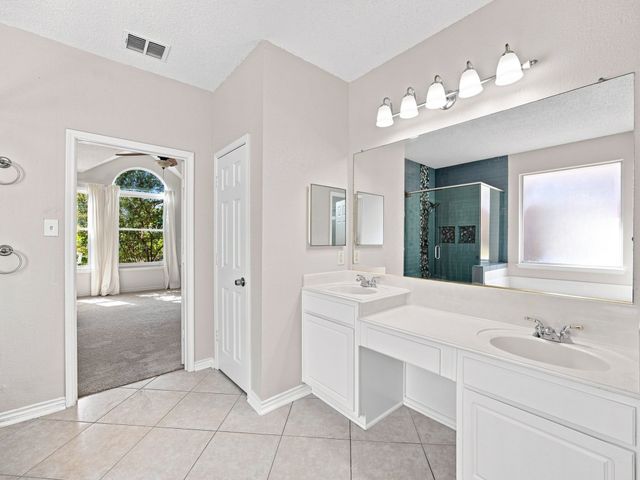 7129 Sundance Lane, Fort Worth, TX 76179