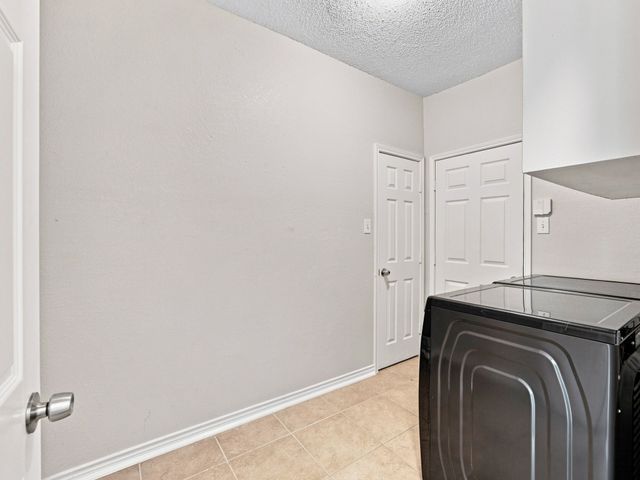 7129 Sundance Lane, Fort Worth, TX 76179